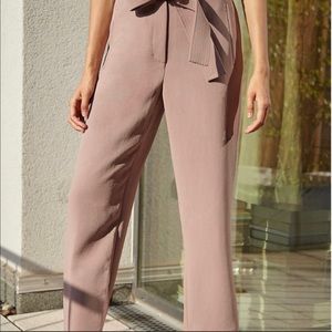 Aritzia babaton size 2 pink tie trousers